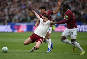 Arsenal gurnuo Vest Hem ka Čempionšipu, a sada sprema napad na njegovog važnog igrača